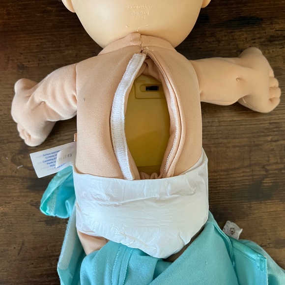 CABBAGE PATCH KIDS 2004 OAA, Inc Play Along PA-15 Doll - Picture 9 of 13